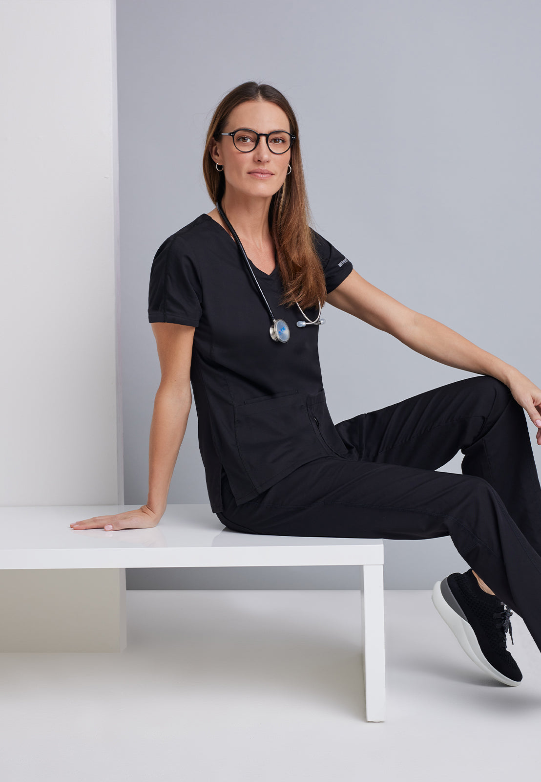 Women's V-Neck Cora Top - 41423 - Black