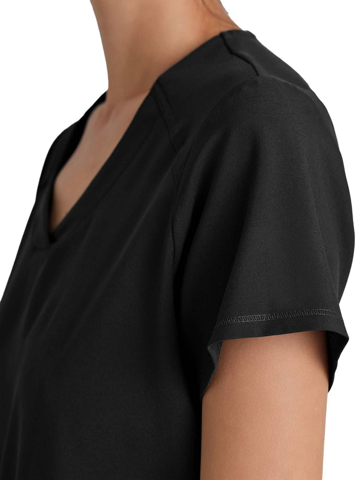 Women's Two-Pocket Piped V-Neck Rhythm Top - GSST180 - Black