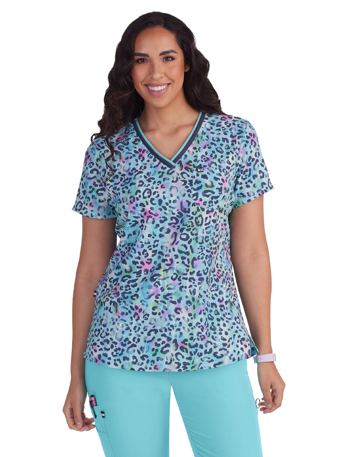 Women's 1-Pocket V-Neck Print Coming on Strong Top - 1108PR - Rainbow Leopard