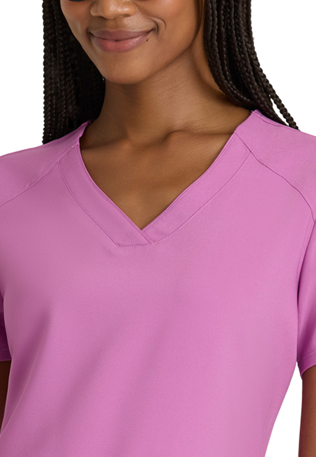 Women's Two-Pocket Piped V-Neck Rhythm Top - GSST180 - Twilight Mauve