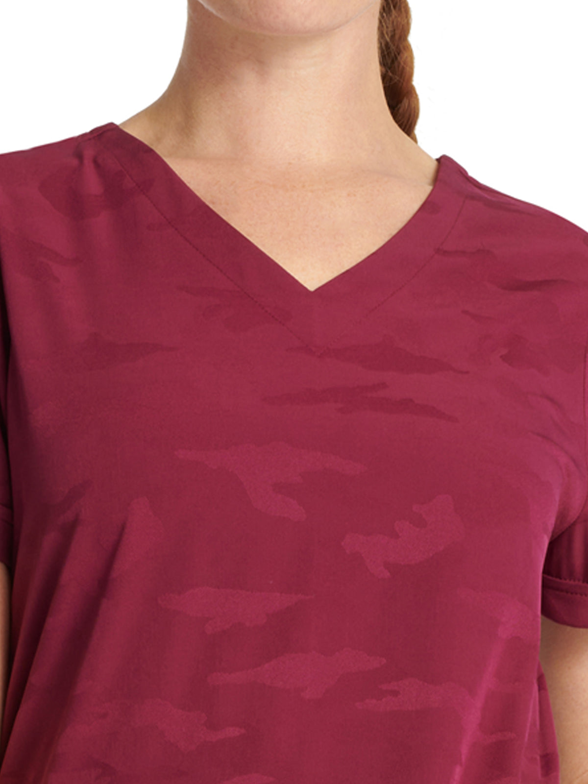 Women's 2-Pocket Joy Camo V-Neck Top - 2353 - Wine