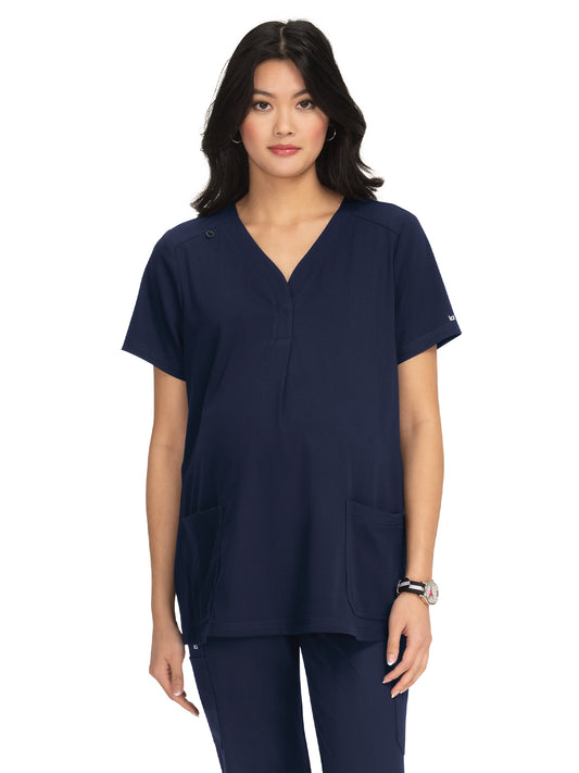 Women's 2-Pocket Maternity Onboard Top