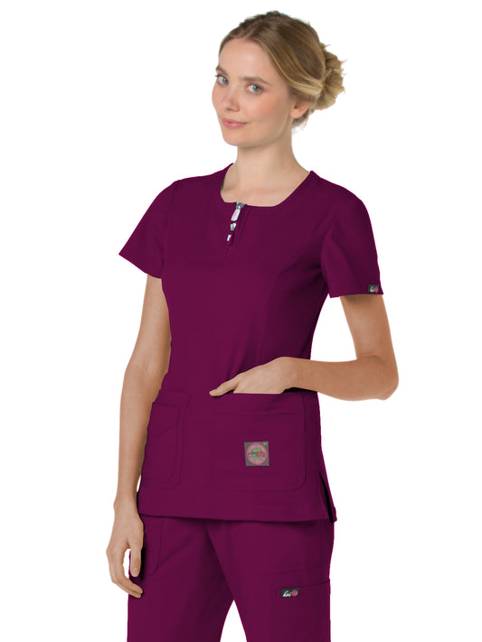 Women's 4-Pocket Zipper Neck Serenity Top - 317 - Wine