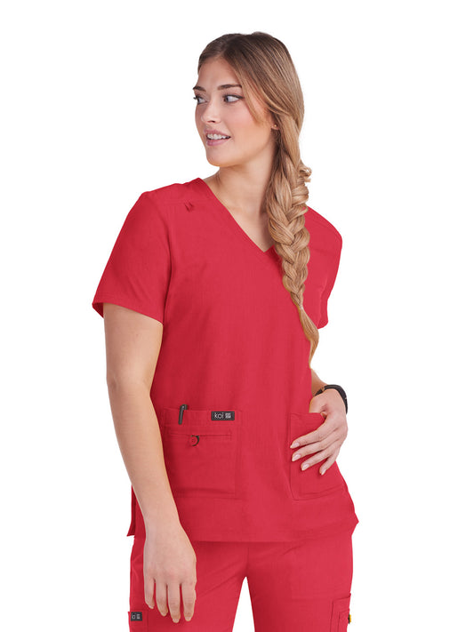 Women's 4-Pocket Stretch V-Neck Becca Top - 373 - Heather Candy Red