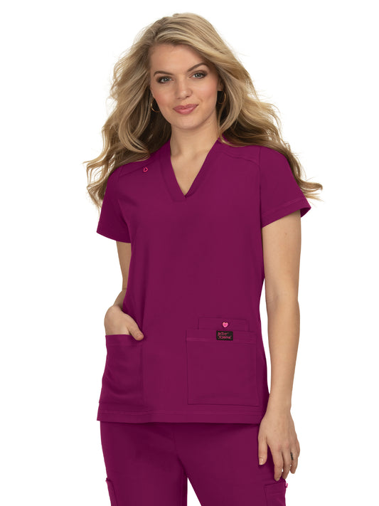 Women's 3-Pocket Snap-Button Placket V-Neck Freesia Top - B101 - Raspberry
