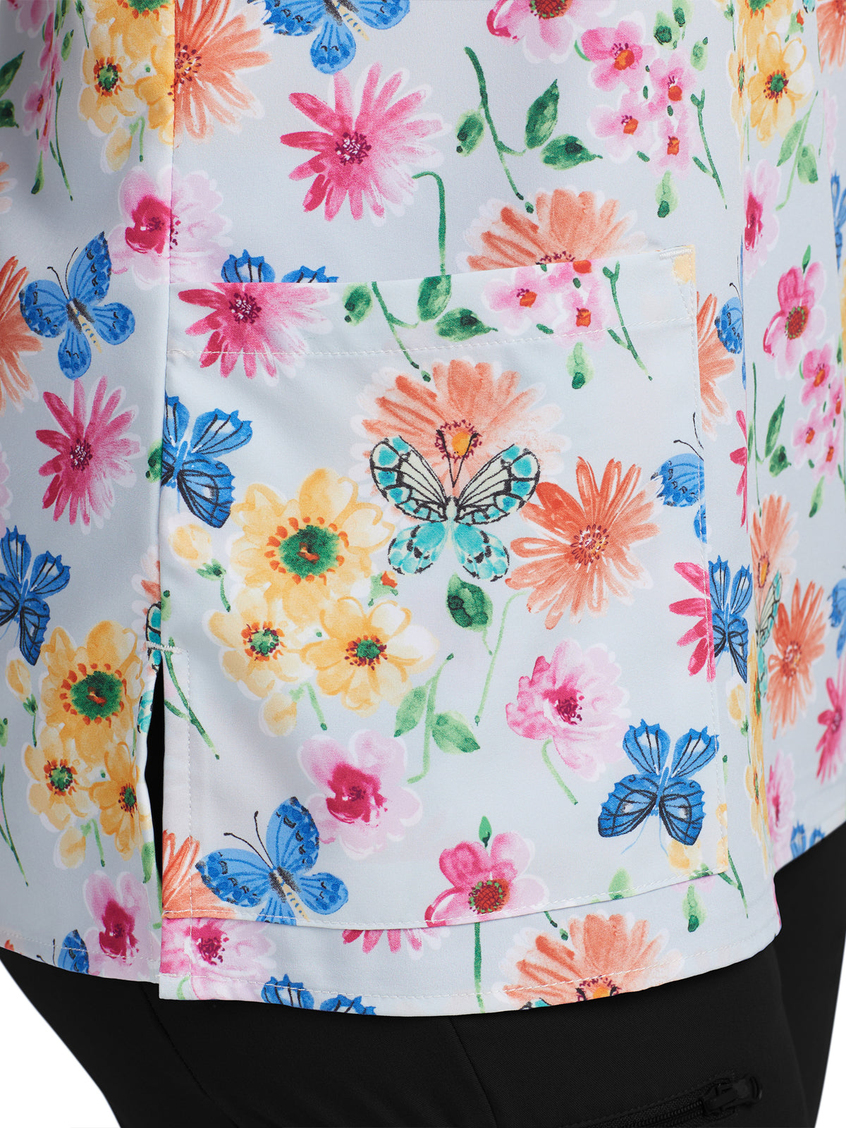 Women's 3-Pocket V-Neck Printed Top - 618 - Garden Tea